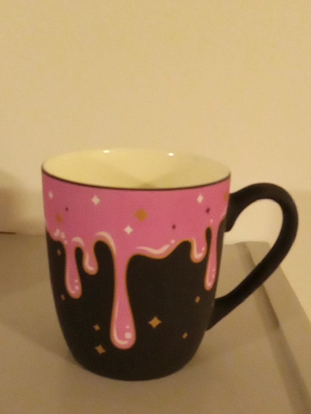 Cobwebs & Cauldrons "Drip" Mug NWOTS